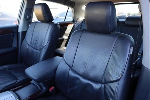 Magnetic Gray Metallic 2010 Toyota Avalon Limited