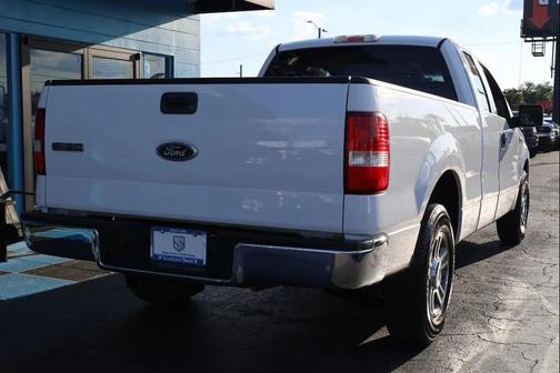 Oxford White Clearcoat 2005 Ford F-150 XLT SuperCab