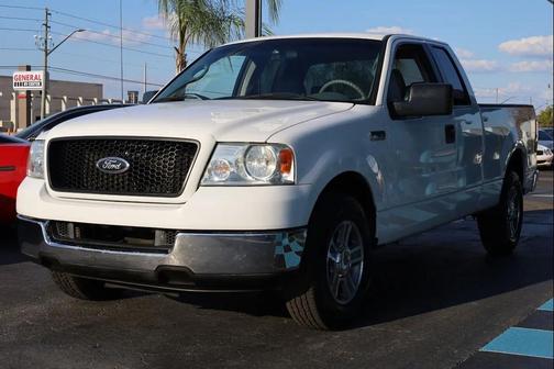 Oxford White Clearcoat 2005 Ford F-150 XLT SuperCab