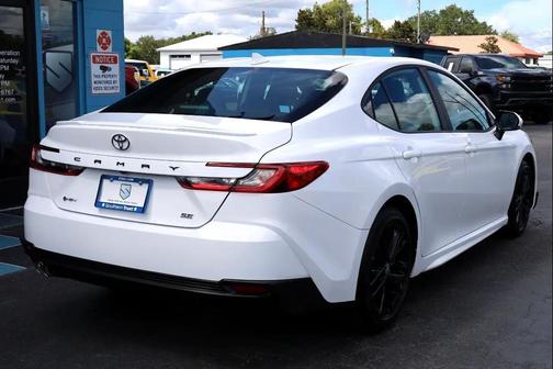 2025 Toyota Camry XLE