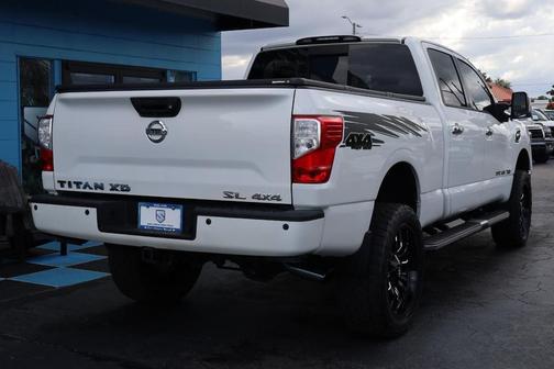 2019 Nissan Titan XD SL
