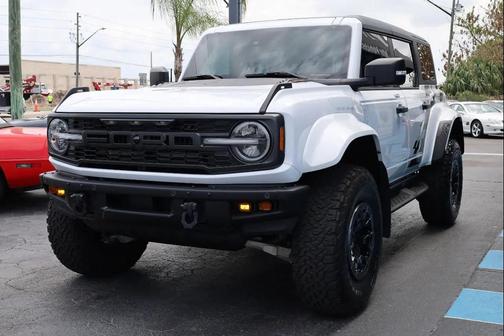 Oxford White 2023 Ford Bronco Raptor