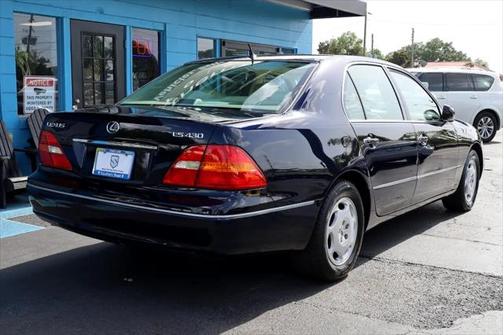2001 Lexus LS 430 Base