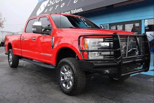Race Red 2018 Ford F-250 Lariat