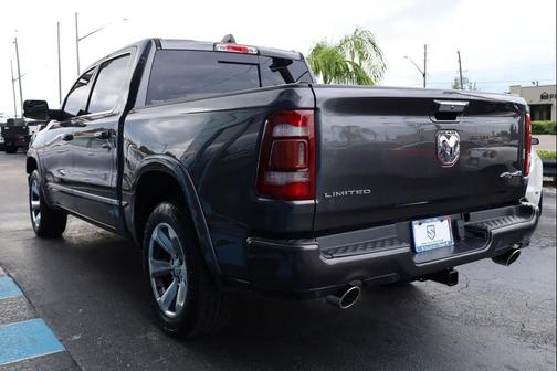 Granite Crystal Metallic Clearcoat 2022 RAM 1500 Limited