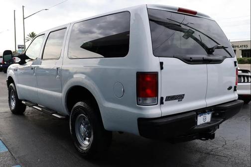 Oxford White Clearcoat 2000 Ford Excursion XLT