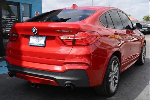 Melbourne Red Metallic 2017 BMW X4 M40i