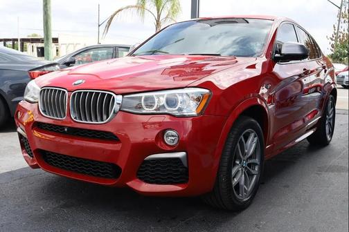 Melbourne Red Metallic 2017 BMW X4 M40i