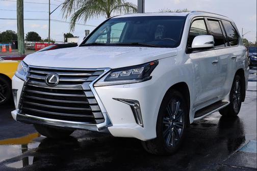 2017 Lexus LX 570 Base