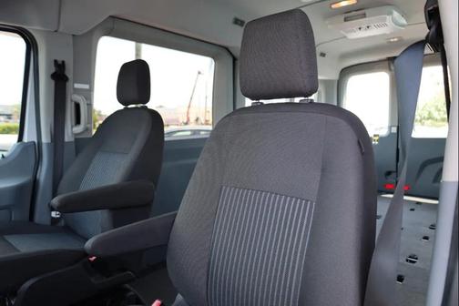 Oxford White 2019 Ford Transit-350 XLT