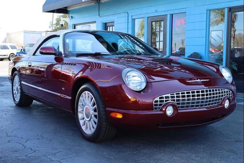 2004 Ford Thunderbird Deluxe