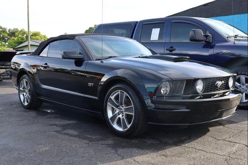 2008 Ford Mustang GT Deluxe