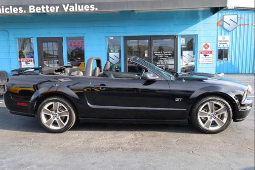 2008 Ford Mustang GT Deluxe