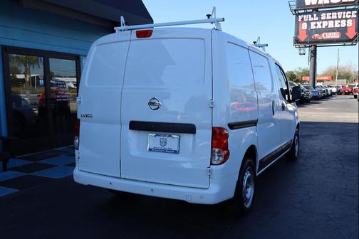 2016 Nissan NV200 SV