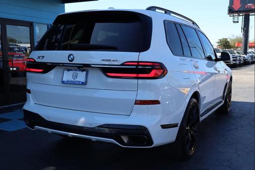 2023 BMW X7 xDrive40i