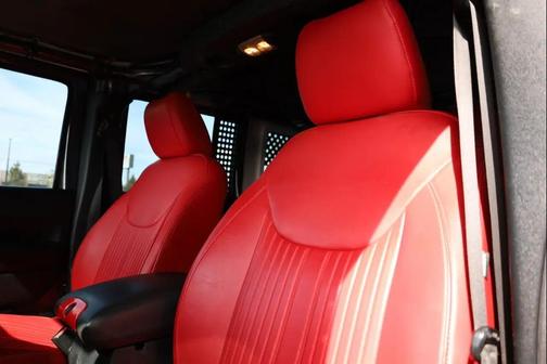 Granite Crystal Metallic Clearcoat 2014 Jeep Wrangler Unlimited Sport