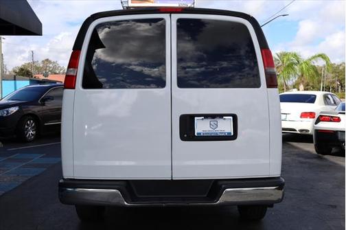 2018 Chevrolet Express 2500 LT