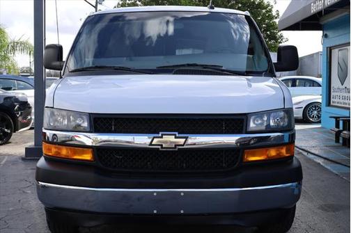 2018 Chevrolet Express 2500 LT