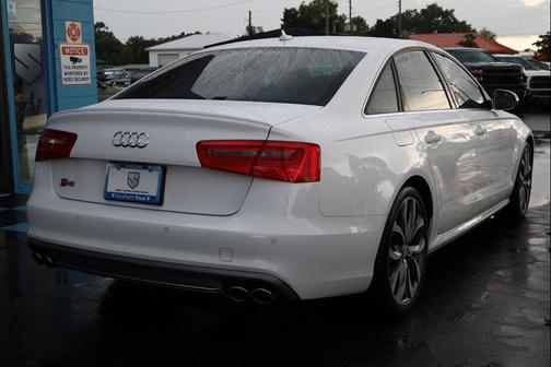 2013 Audi S6 4.0T Prestige