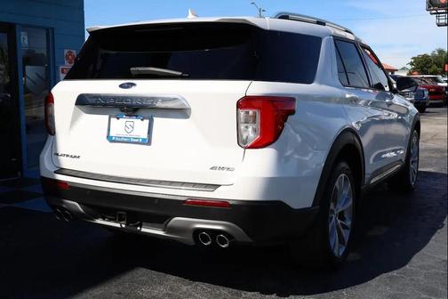 Star White Metallic Tri-Coat 2021 Ford Explorer Platinum