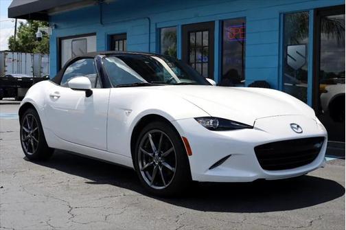 2016 Mazda MX-5 Miata Grand Touring