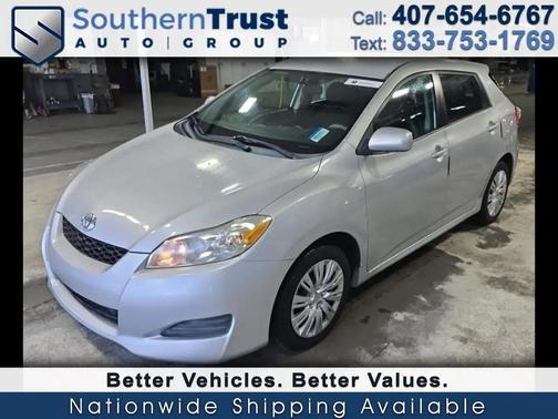 Classic Silver Metallic 2011 Toyota Matrix Base