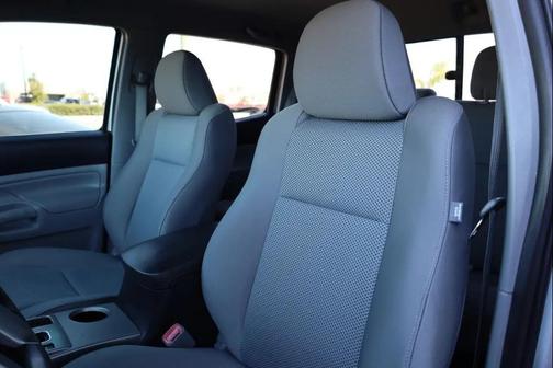 2013 Toyota Tacoma Base