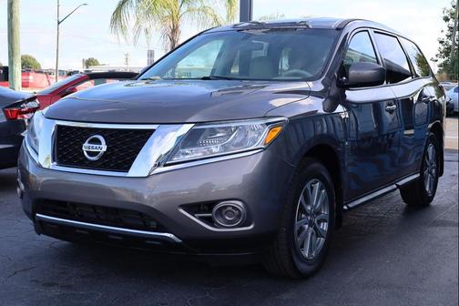 2013 Nissan Pathfinder S