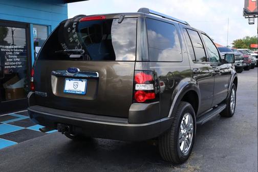 Gray 2008 Ford Explorer Limited