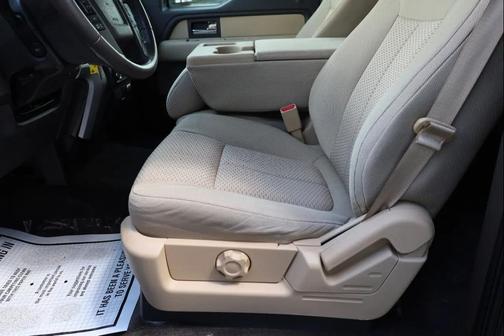 Tuxedo Black Metallic 2013 Ford F-150 XLT