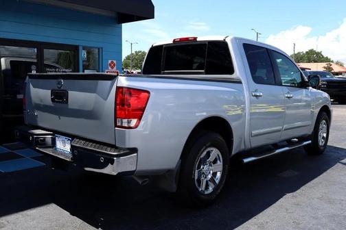 2014 Nissan Titan SV