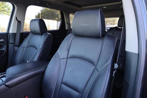 2020 Buick Enclave FWD Avenir