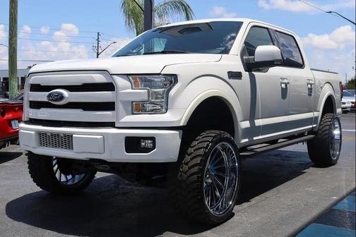 White 2015 Ford F-150 Lariat