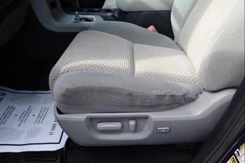 2013 Toyota Tundra Grade