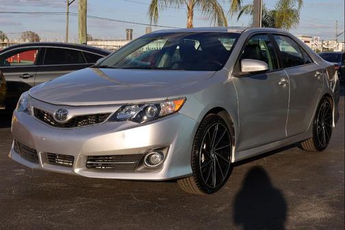 2013 Toyota Camry SE
