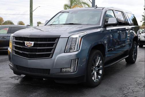 2020 Cadillac Escalade ESV Luxury