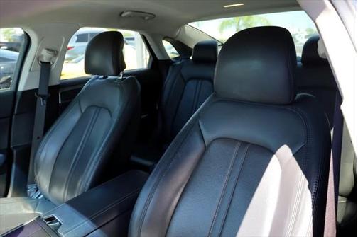 2013 Lincoln MKZ Base