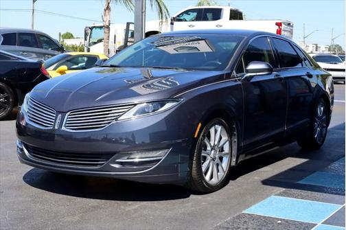 2013 Lincoln MKZ Base