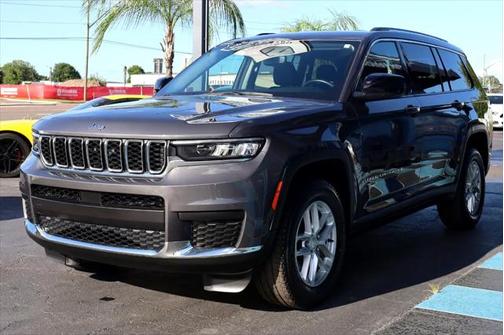 2021 Jeep Grand Cherokee L Laredo