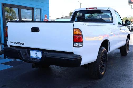 2002 Toyota Tundra Base