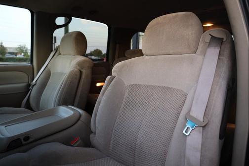 2001 Chevrolet Suburban 1500 LS