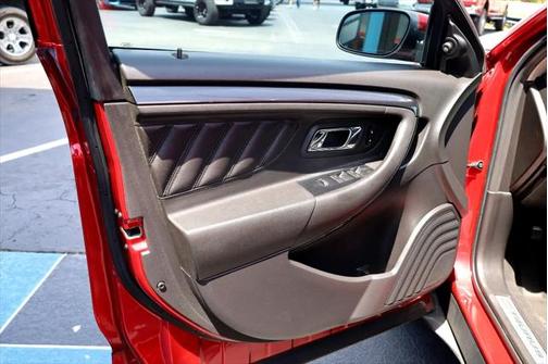 2010 Ford Taurus SHO