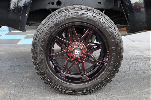 Black 2013 Nissan Frontier SV