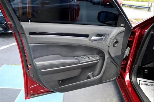2022 Chrysler 300 S