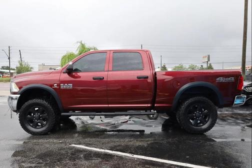 Delmonico Red Pearlcoat 2018 RAM 2500 Tradesman Crew Cab 4x4 6'4' Box