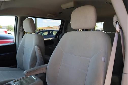 Gold 2012 Dodge Grand Caravan SXT