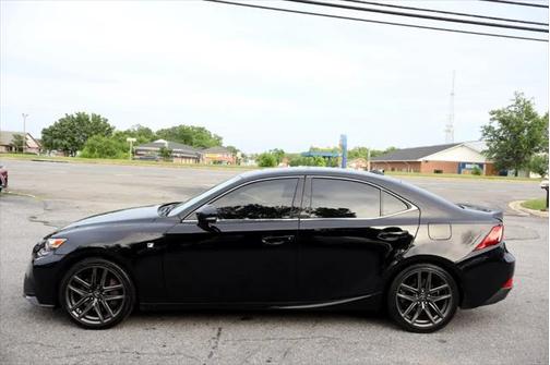 2016 Lexus IS 200t F Sport