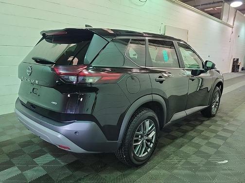 2023 Nissan Rogue S