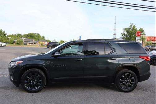 Graphite Metallic 2020 Chevrolet Traverse RS