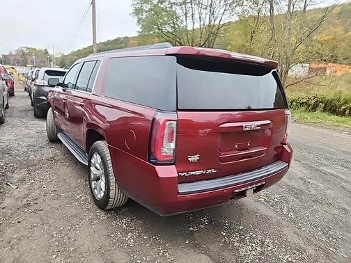 2016 GMC Yukon XL SLT